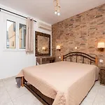 Giorgos Apartament *