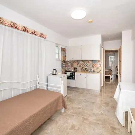 Giorgos Апартаменты